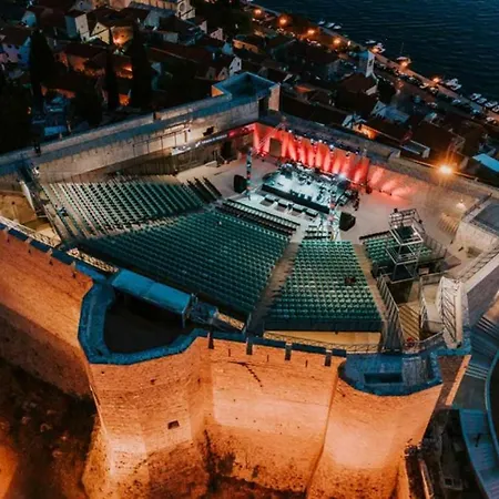 4 Fortresses Сasa de vacaciones Šibenik