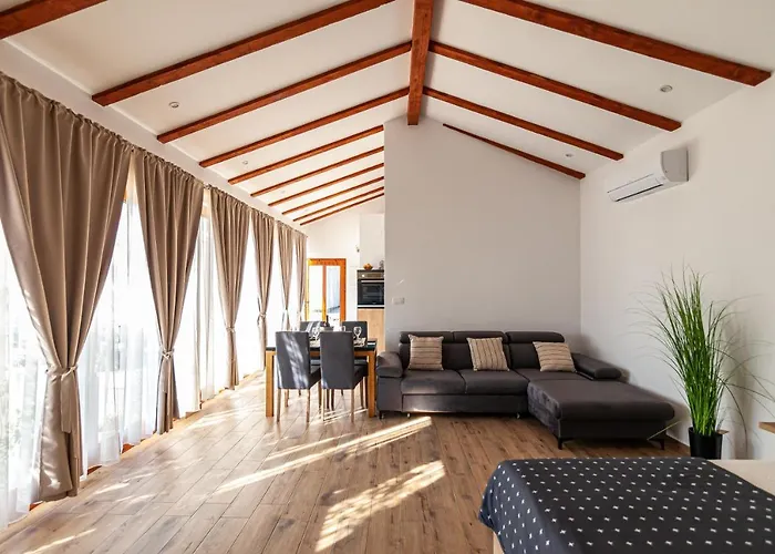 4 Fortresses Feriehus *