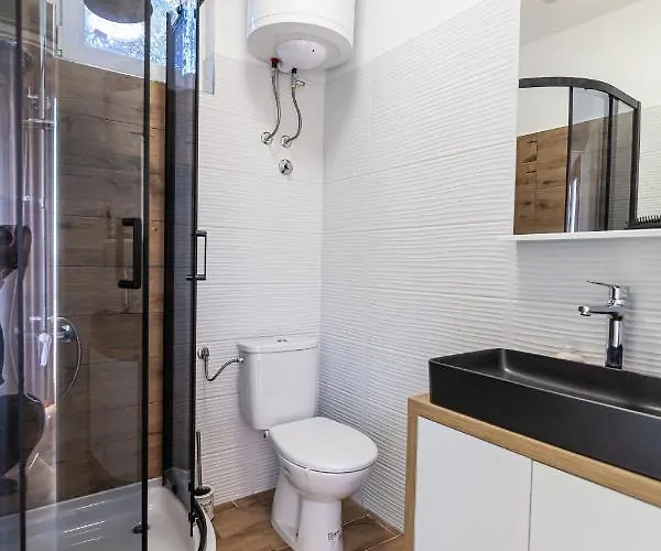 Vikendica 4 Fortresses